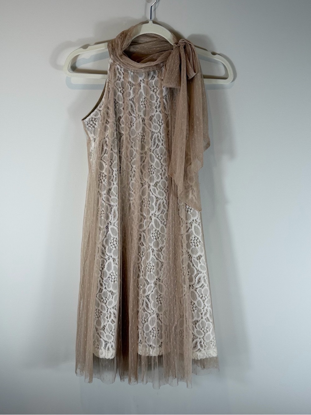 Ryu Cream Lace Dress with Taupe Sheer Overlay and Neck Tie Size Small